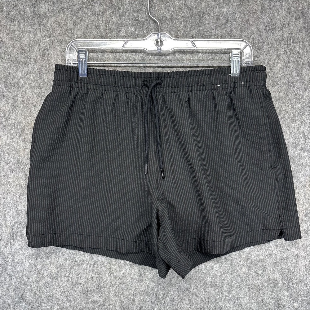 Abercrombie and Fitch Seersucker Pull-On Short Mens Medium Black Lined 4" Inseam
